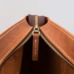 leather tote with zip